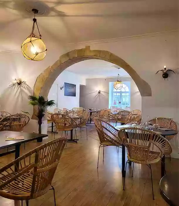 Le restaurant - Le Commerce - Goudargues - top restaurant GOUDARGUES